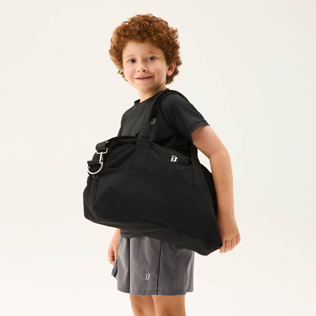 color:black