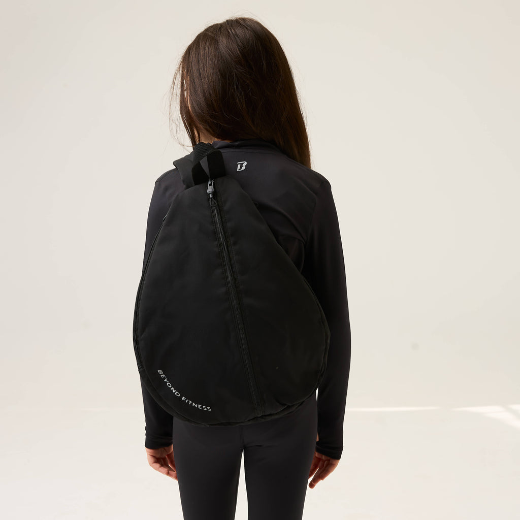 color:black