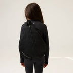color:black