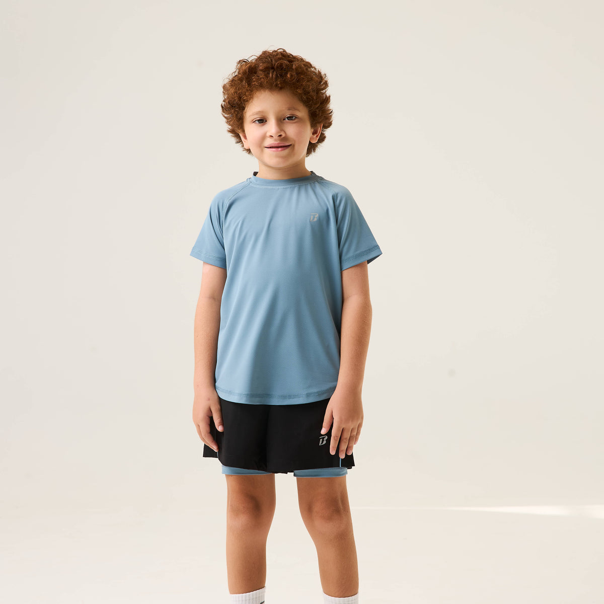 color:aqua-&-black