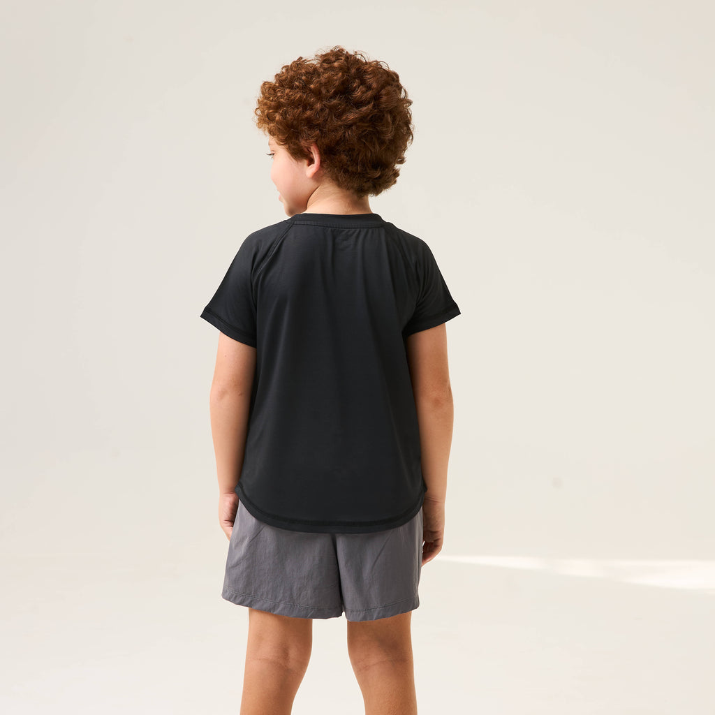 color:black-&-gray