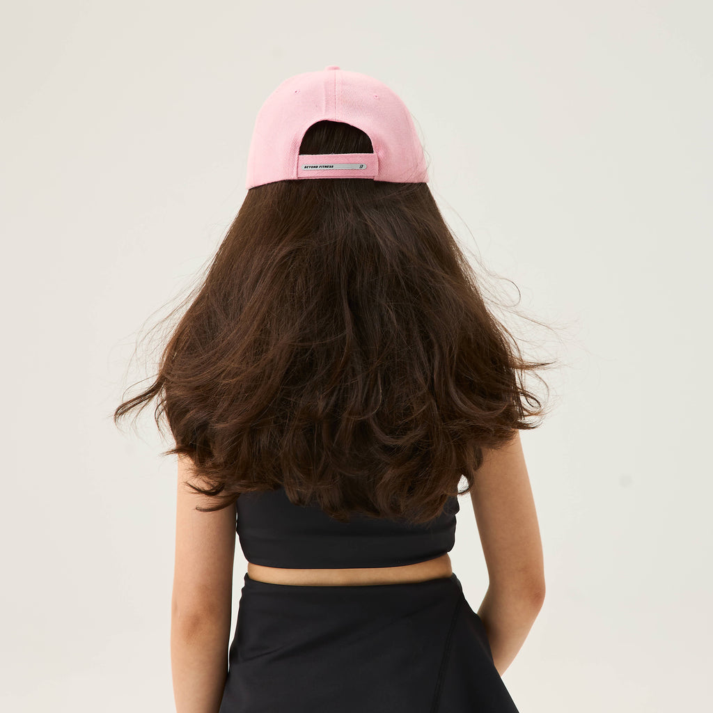 color:pink