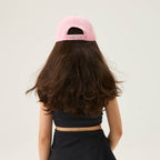 color:pink