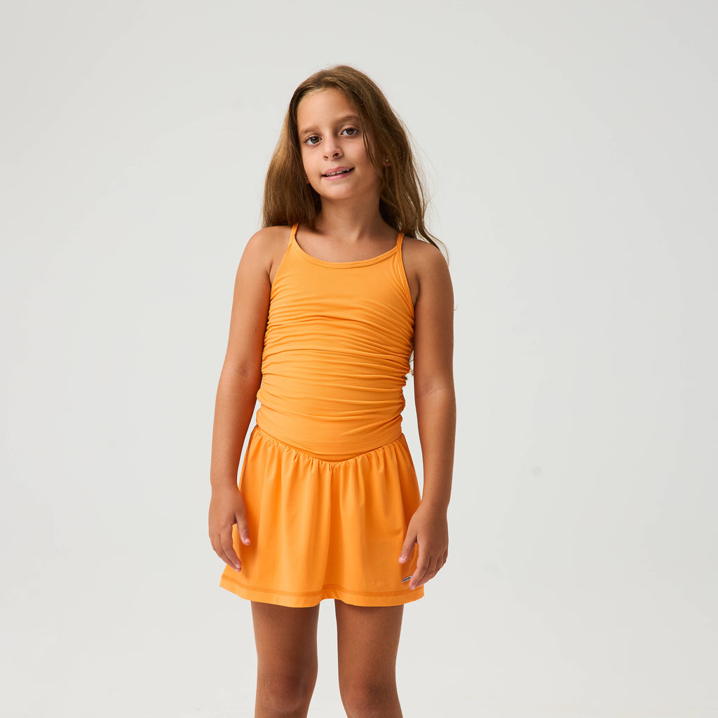 color:orange