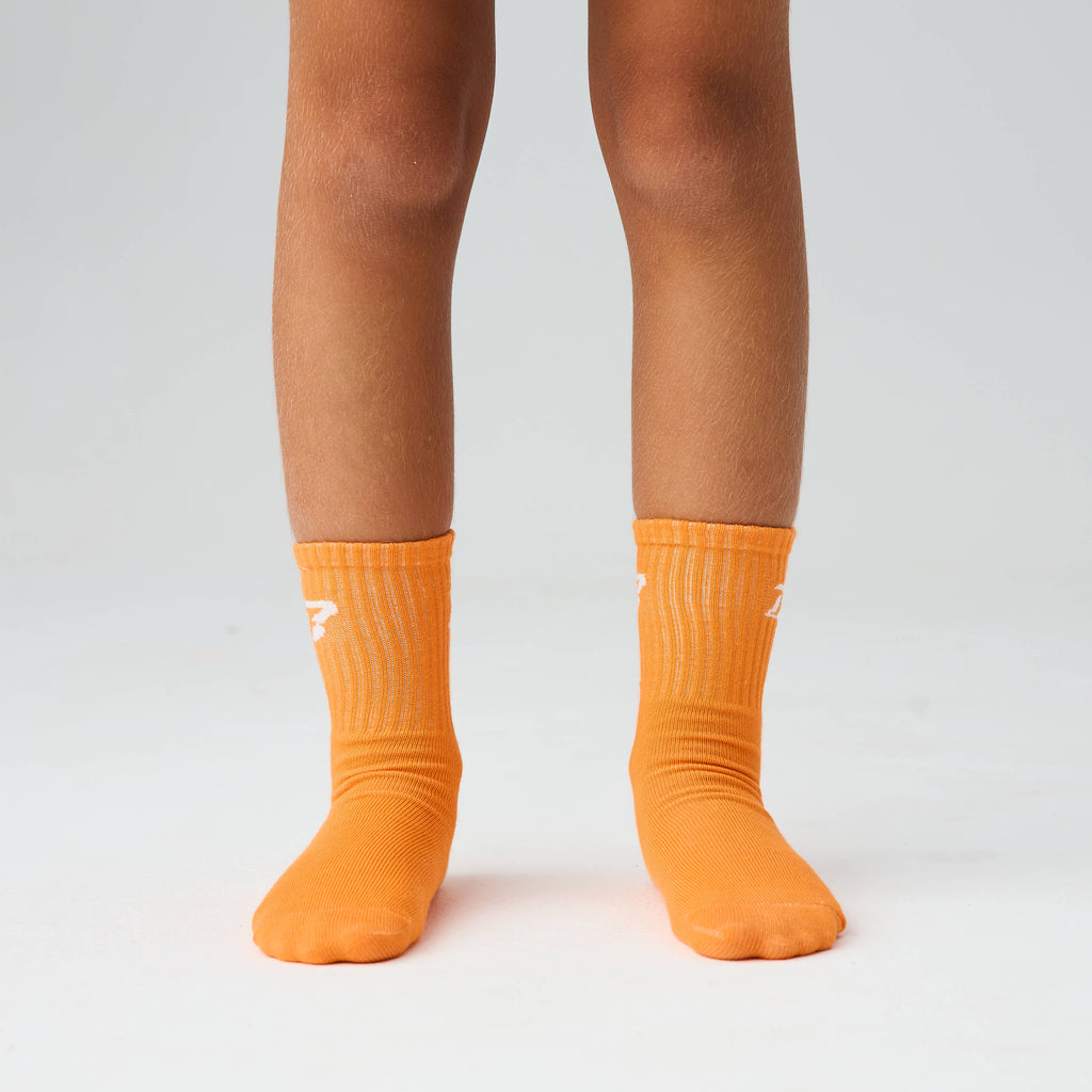 color:orange