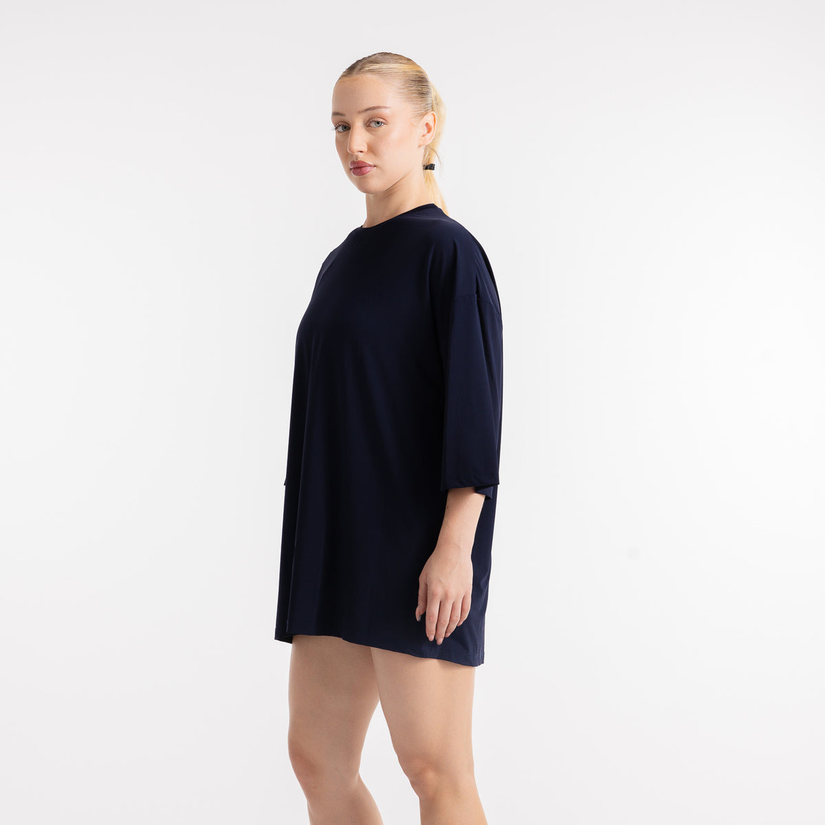 color:navy
