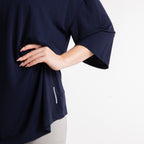 color:navy