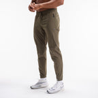 color:olive