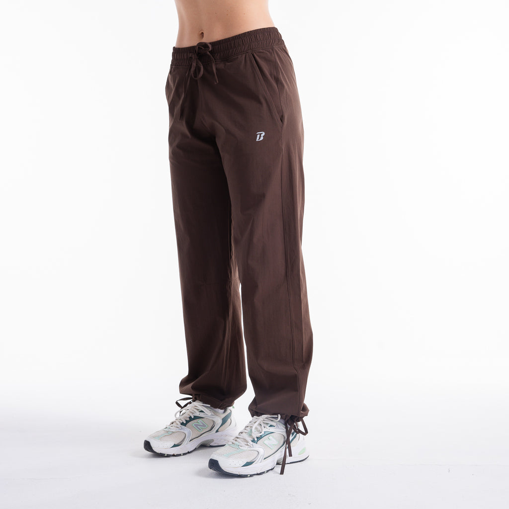 color:brown