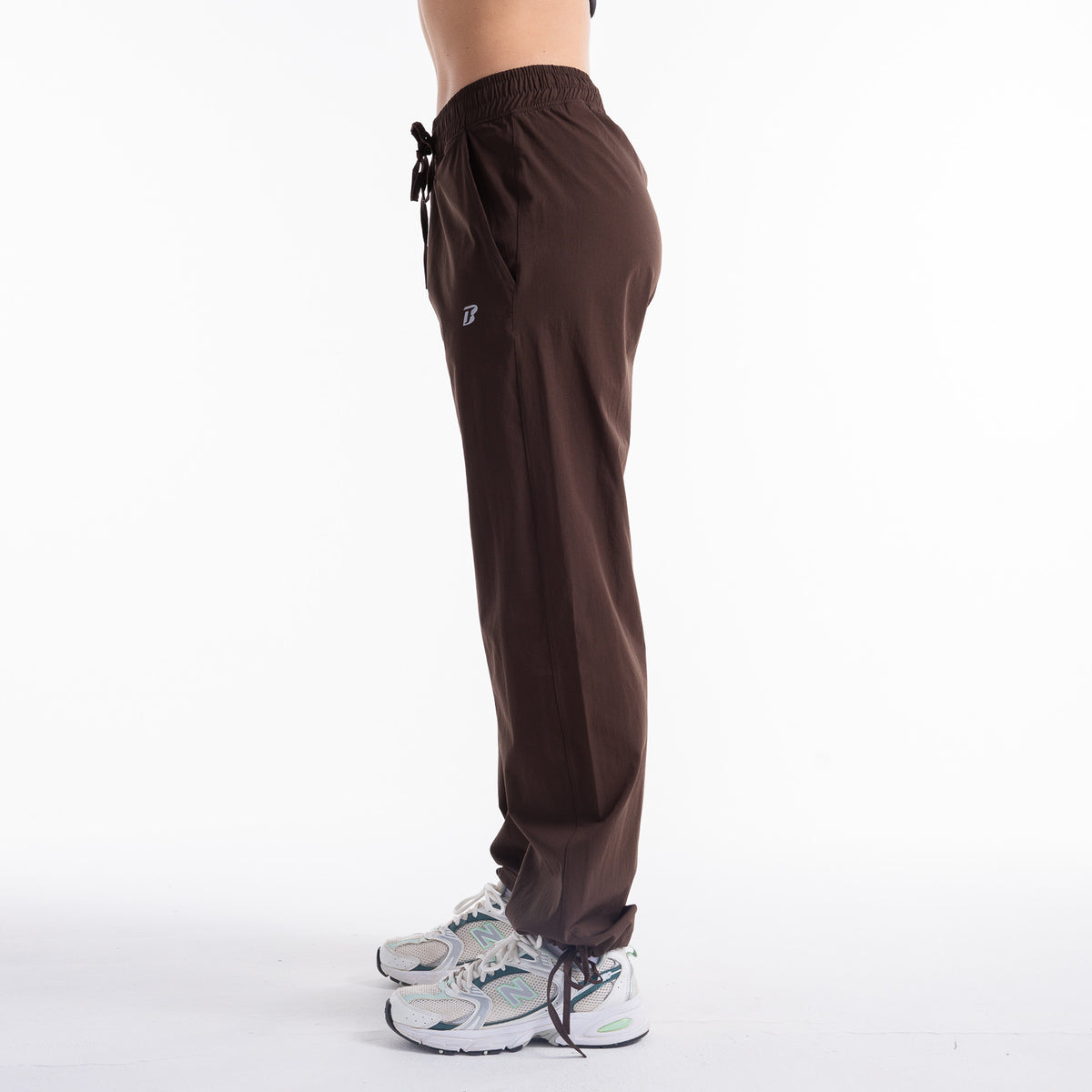 color:brown