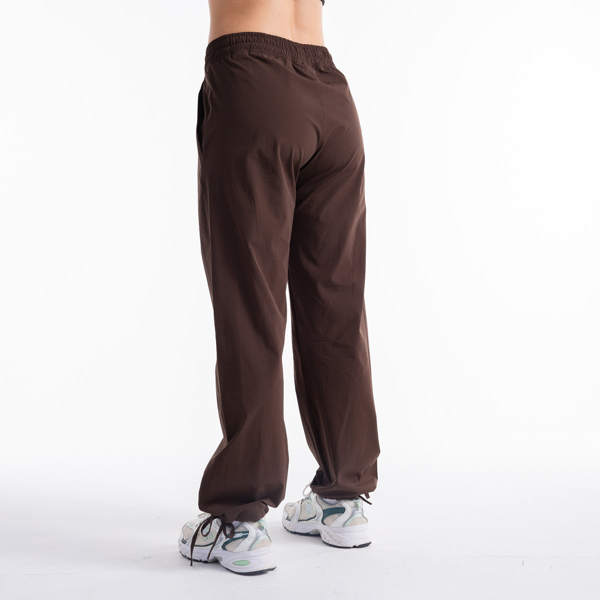 color:brown
