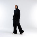 color:black