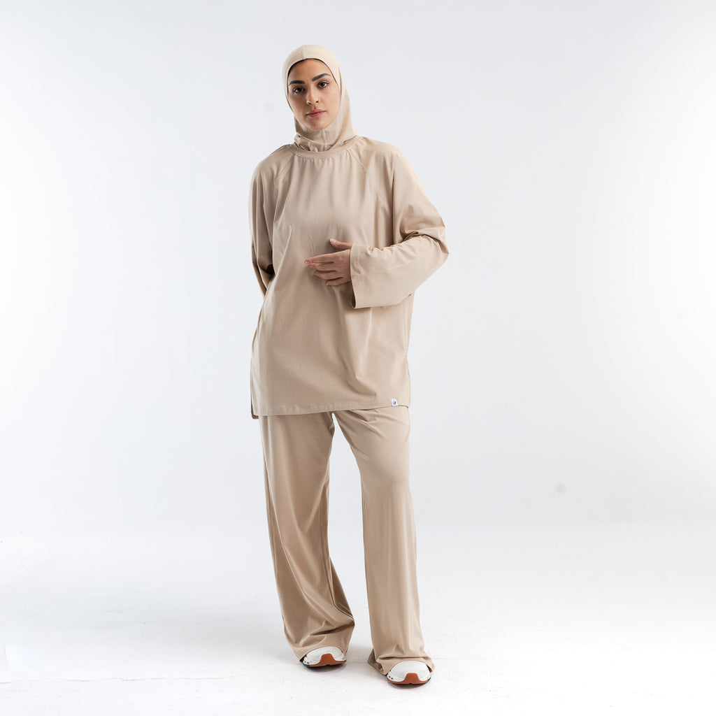 color:beige