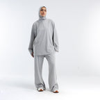 color:gray