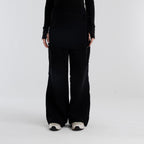color:black