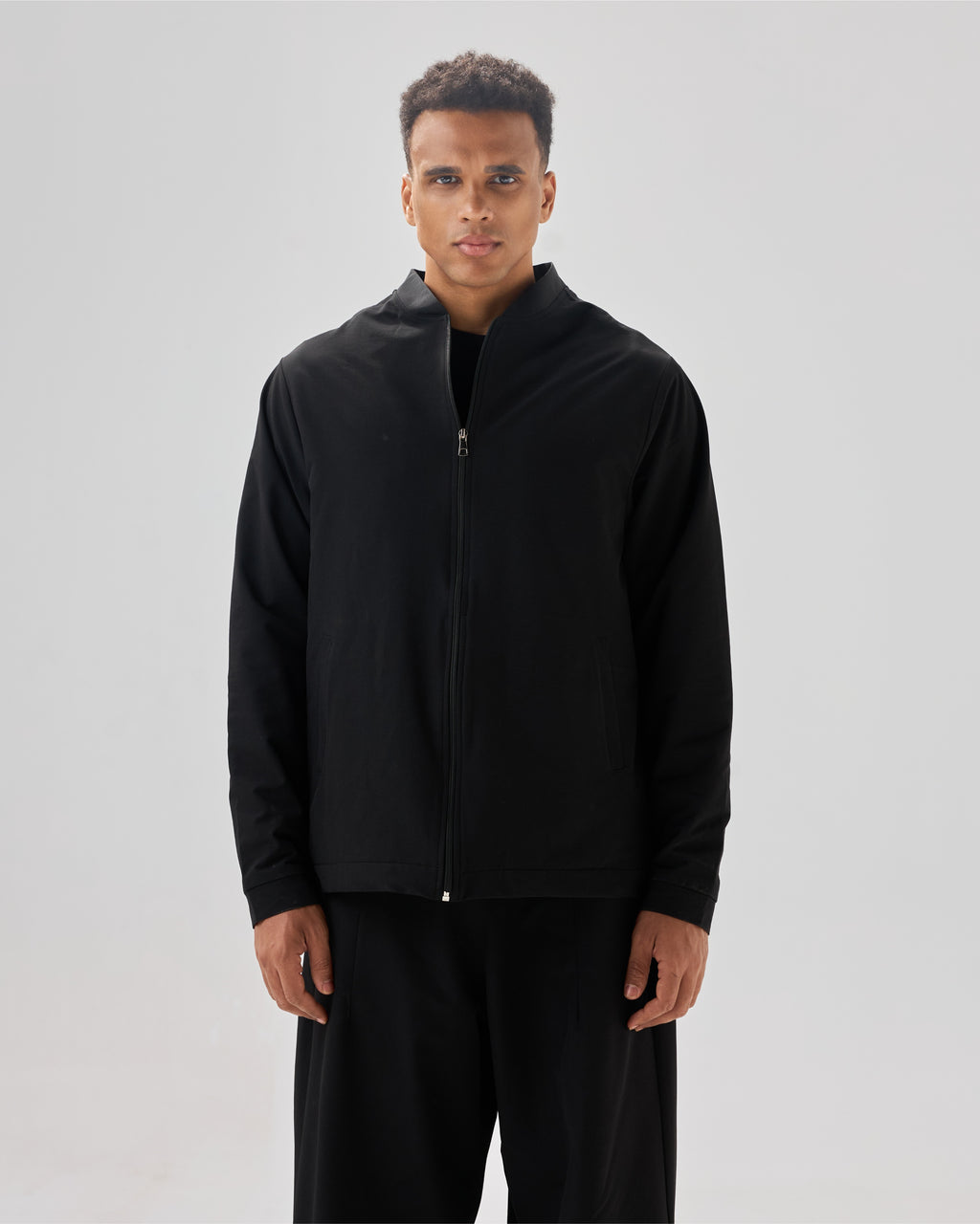 color:black