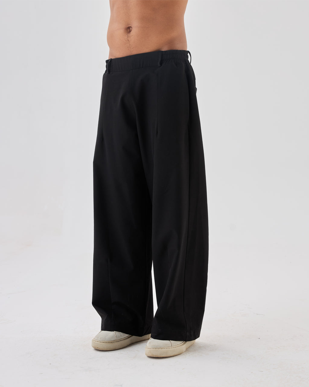 color:black