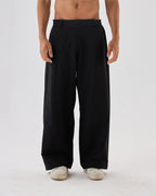 color:black