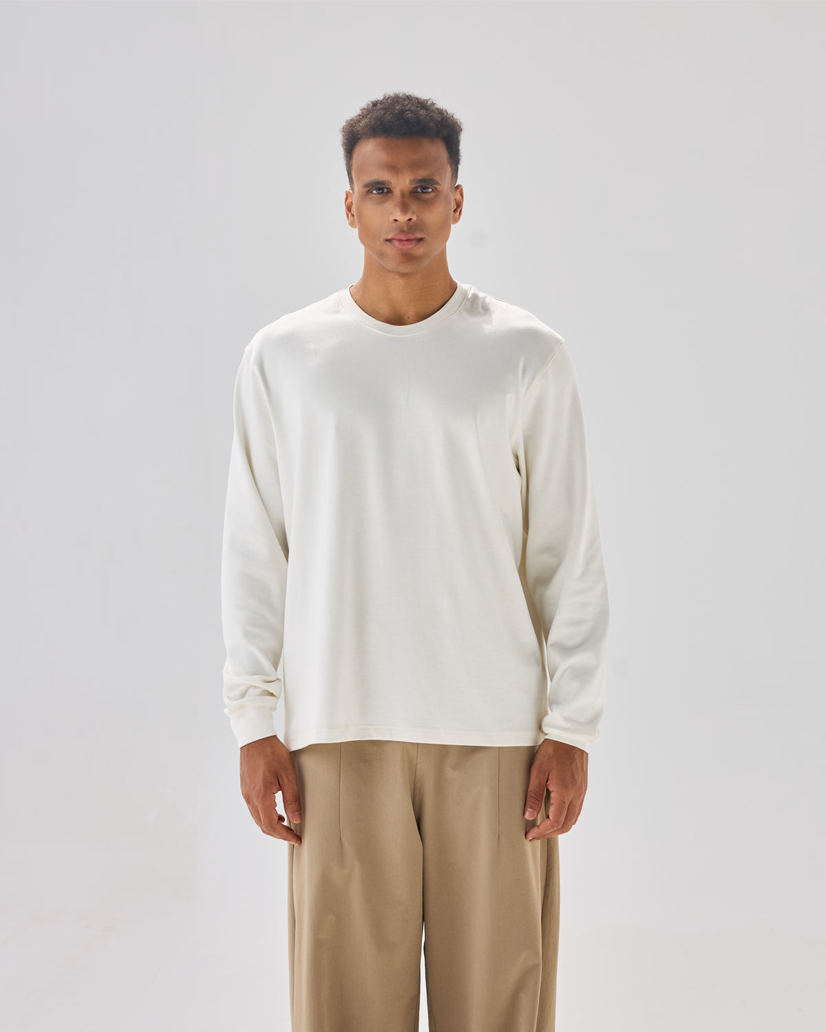 color:off-white