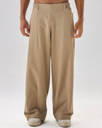 color:beige