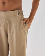 color:beige