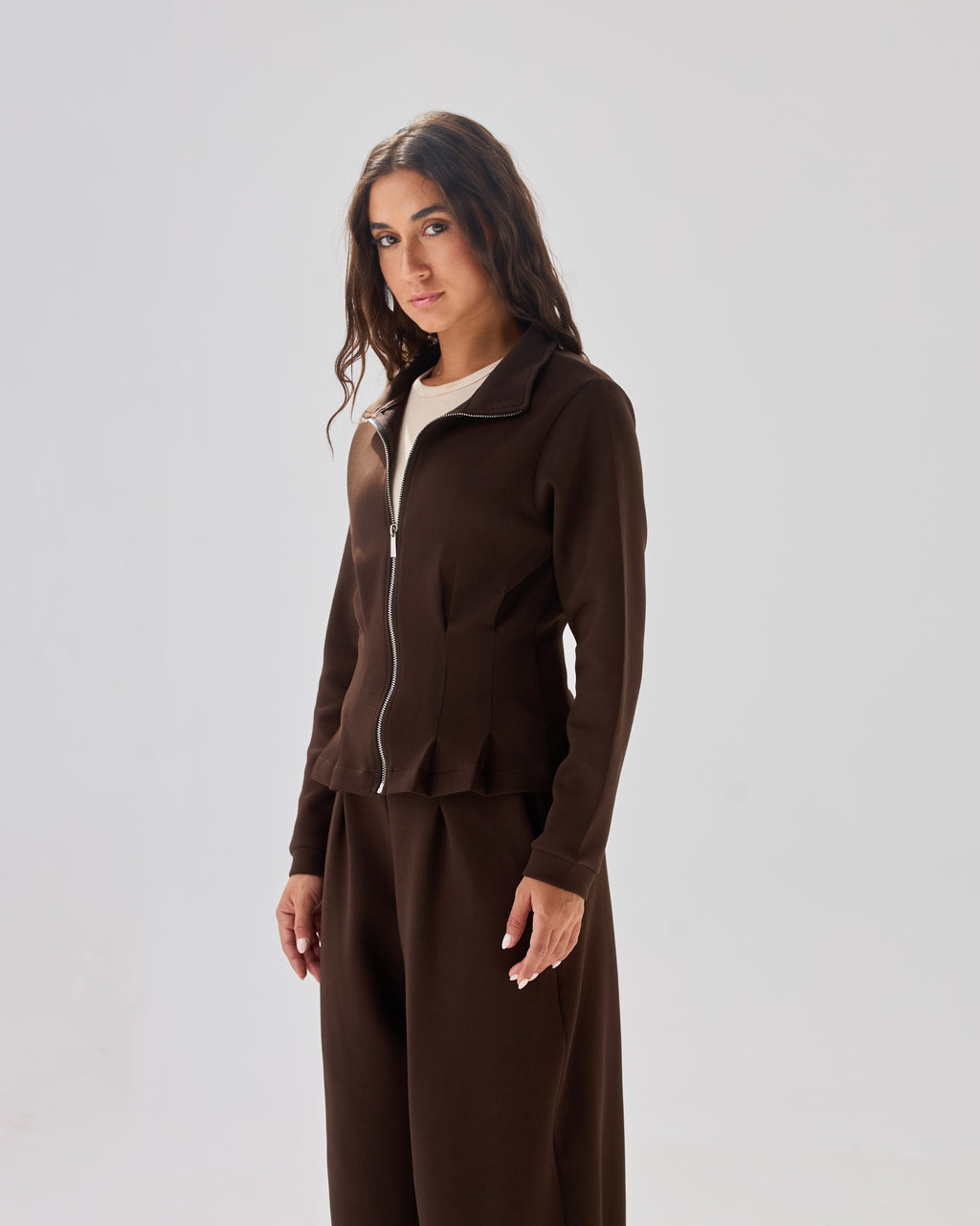 color:brown