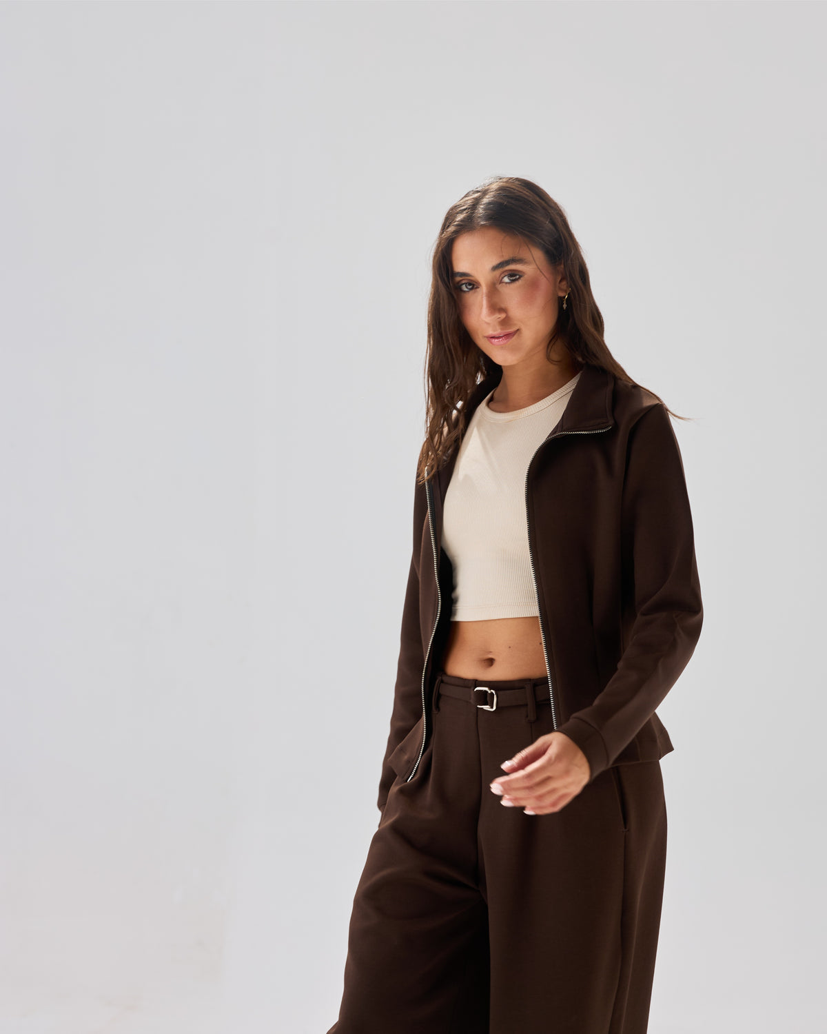 color:brown