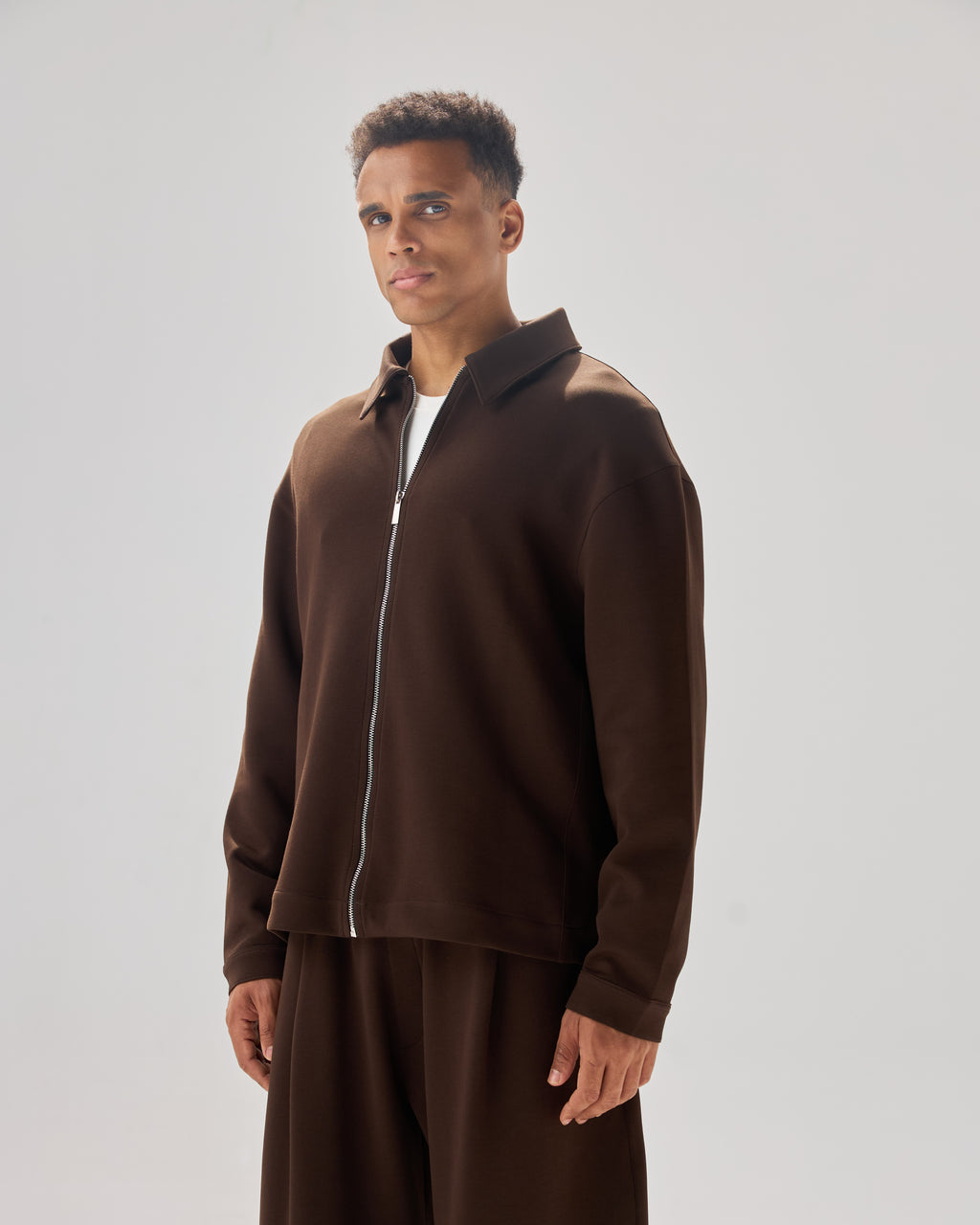 color:brown