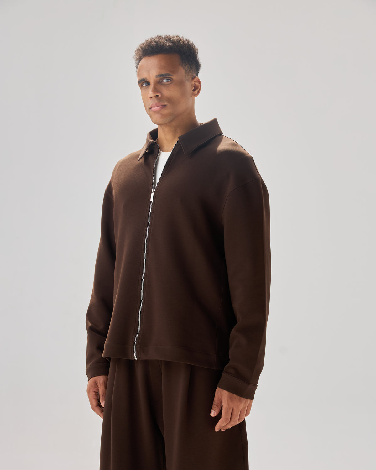 color:brown