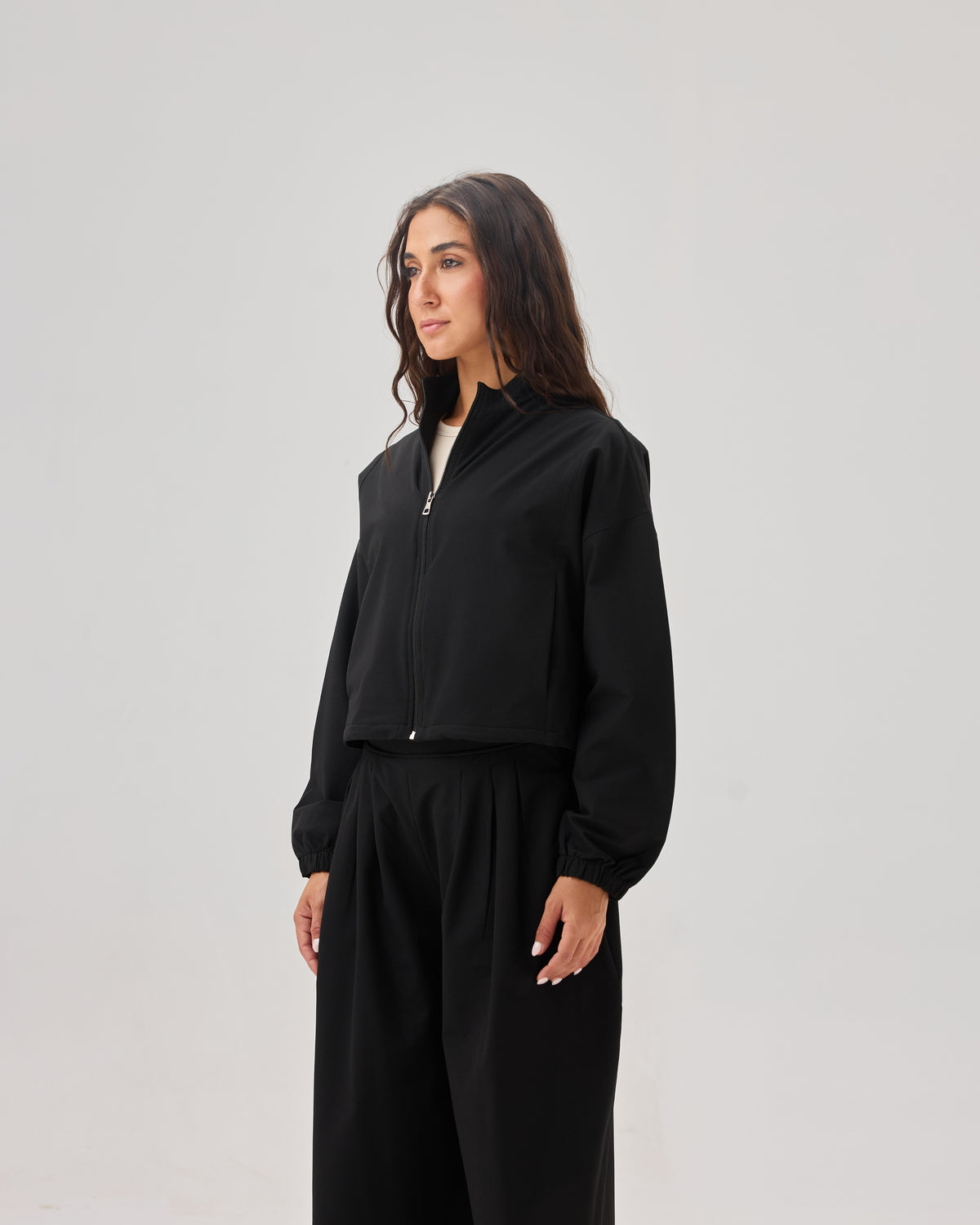 color:black