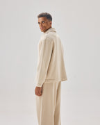 color:beige