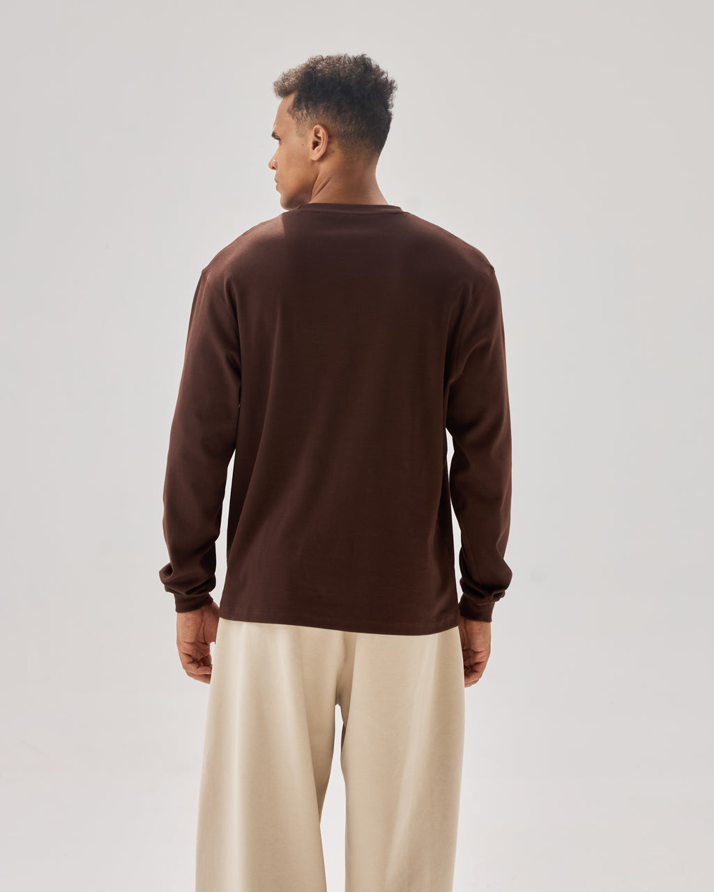 color:brown