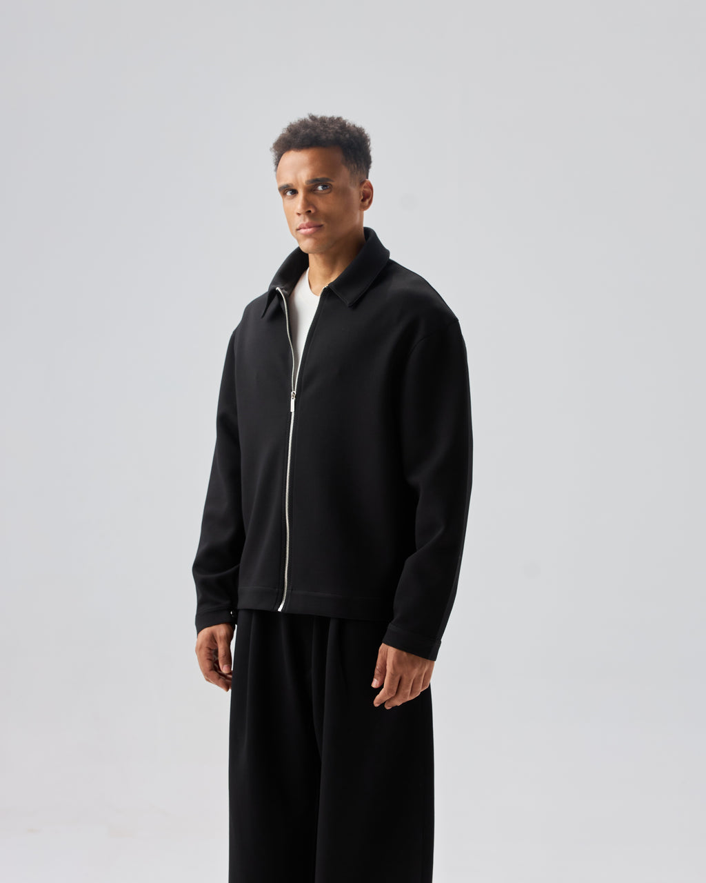 color:black