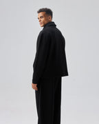 color:black