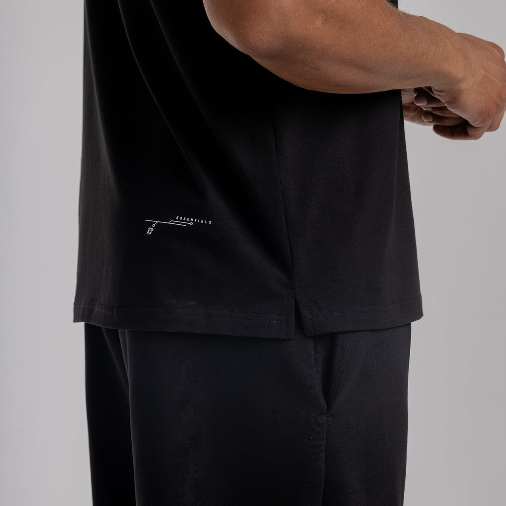 color:black