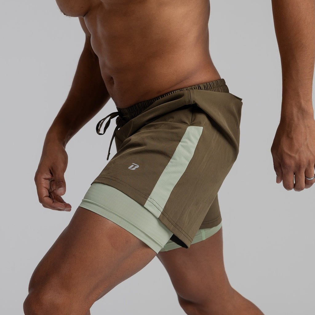 color:olive