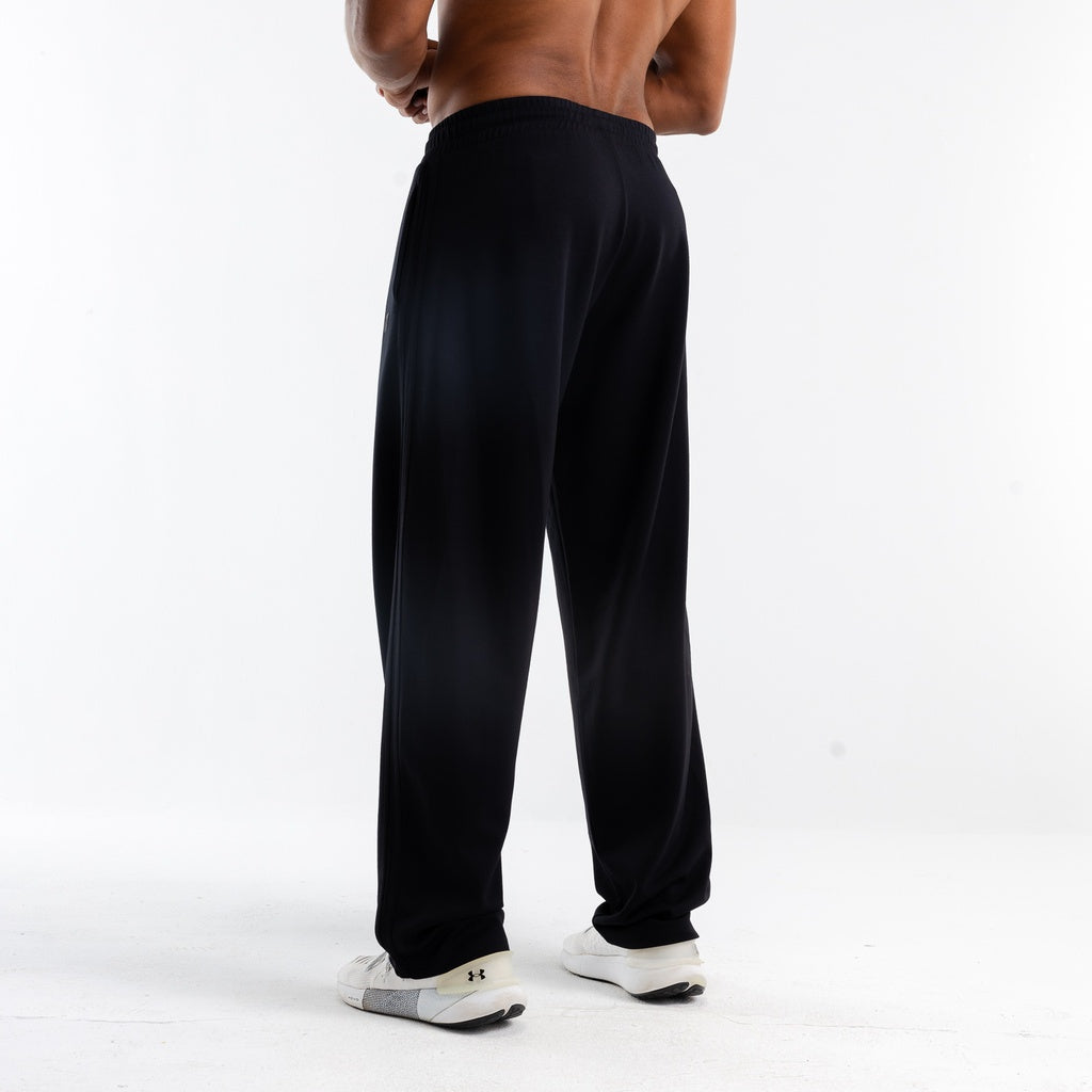 color:black