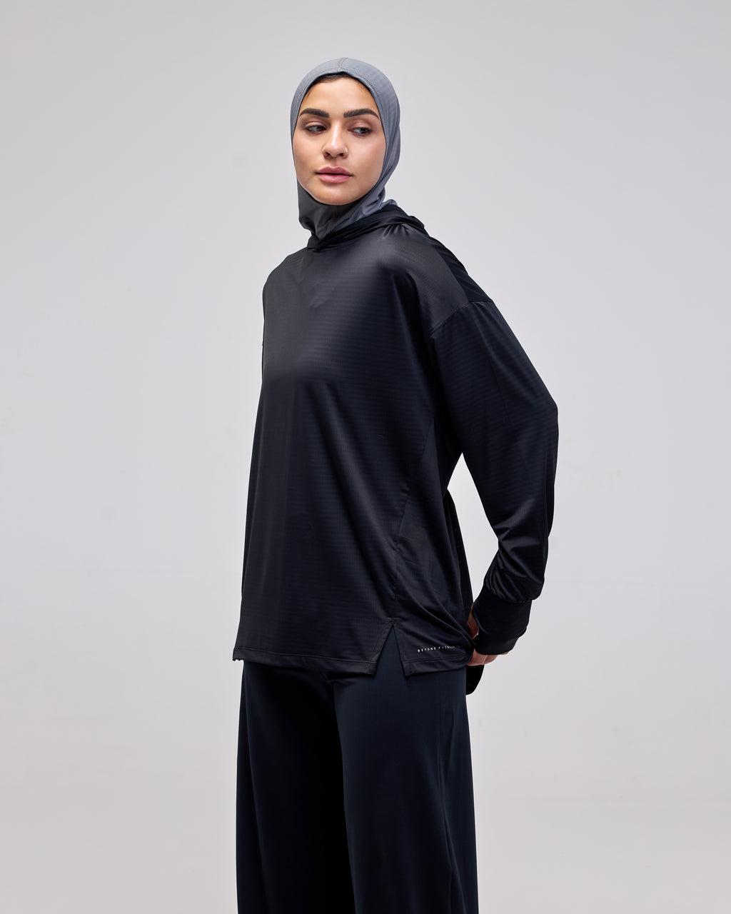 color:black
