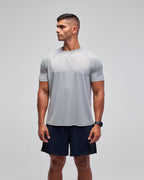 color:gray