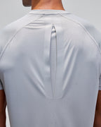 color:gray