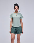 color:olive