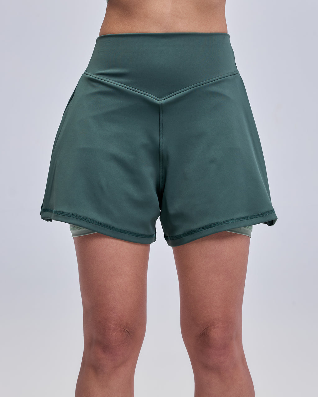 color:olive