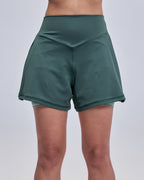 color:olive
