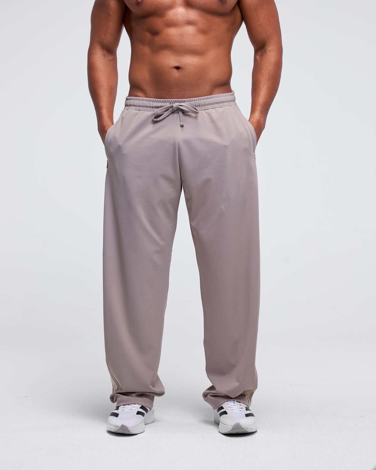 color:beige