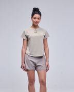 color:beige