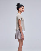color:beige