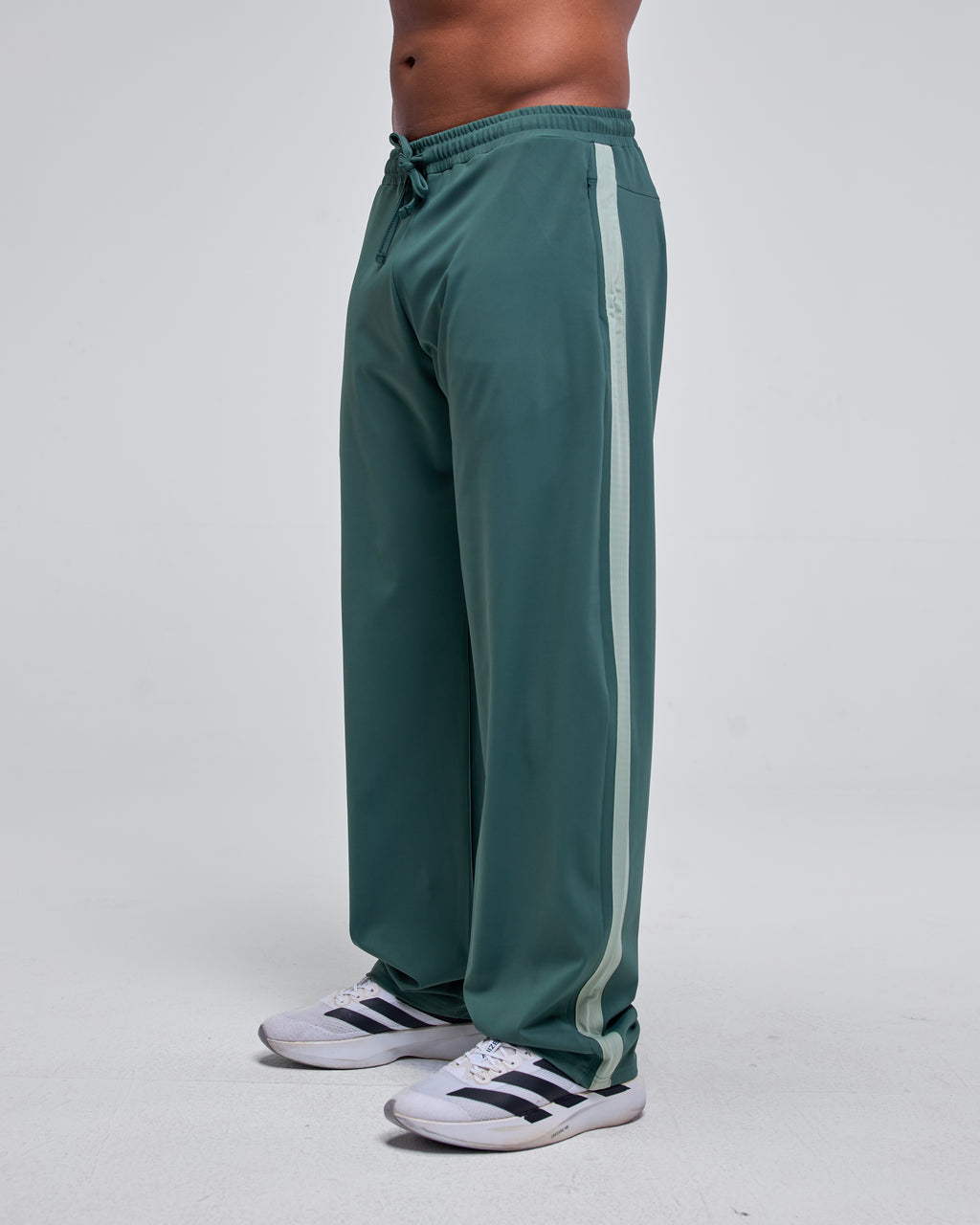 color:olive