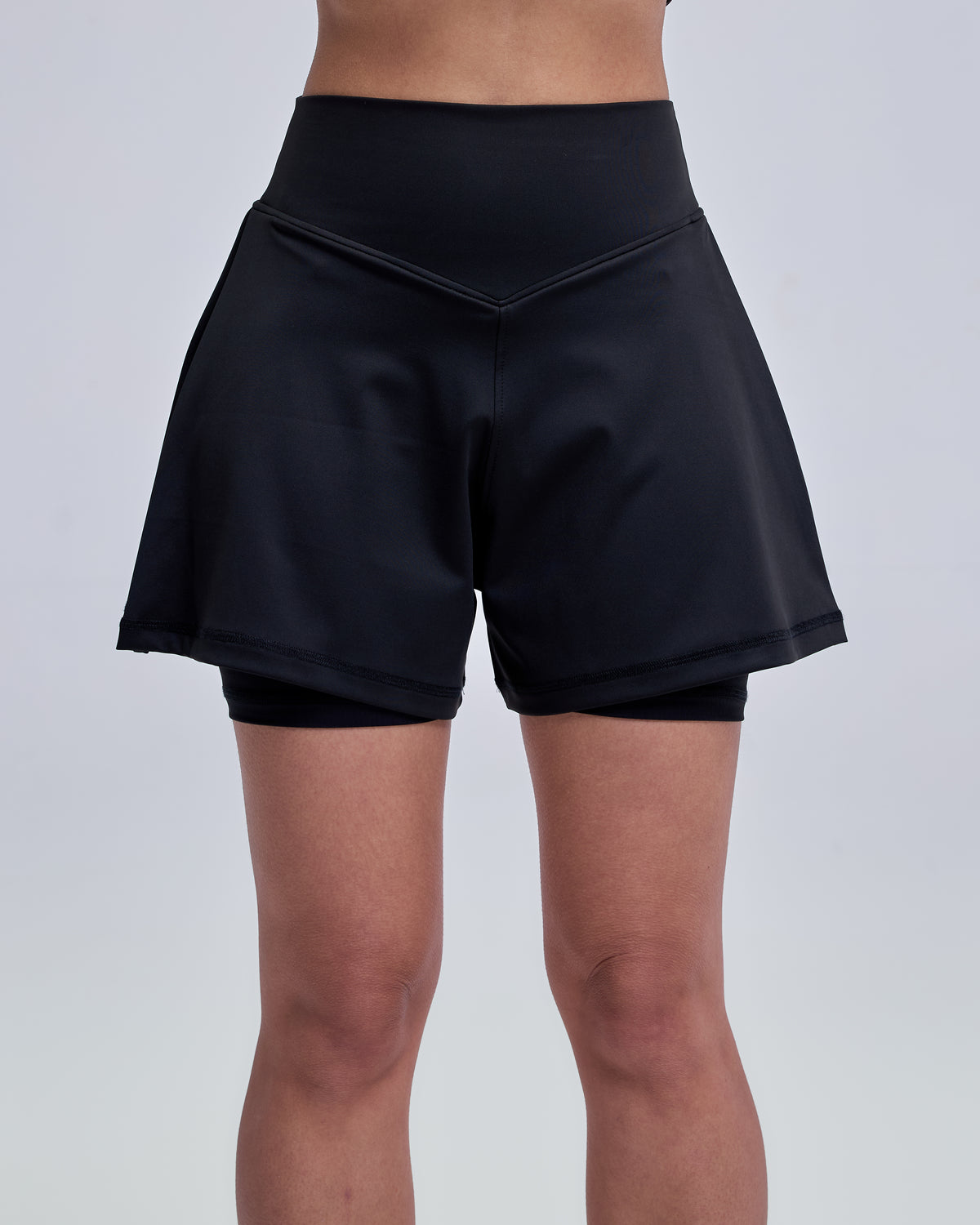 color:black