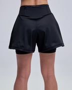 color:black