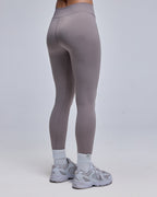 color:beige